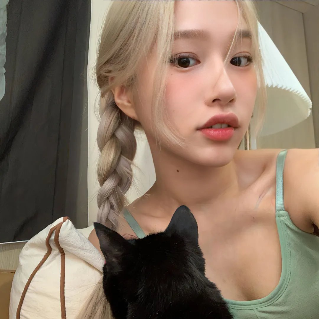 新同事她不好惹